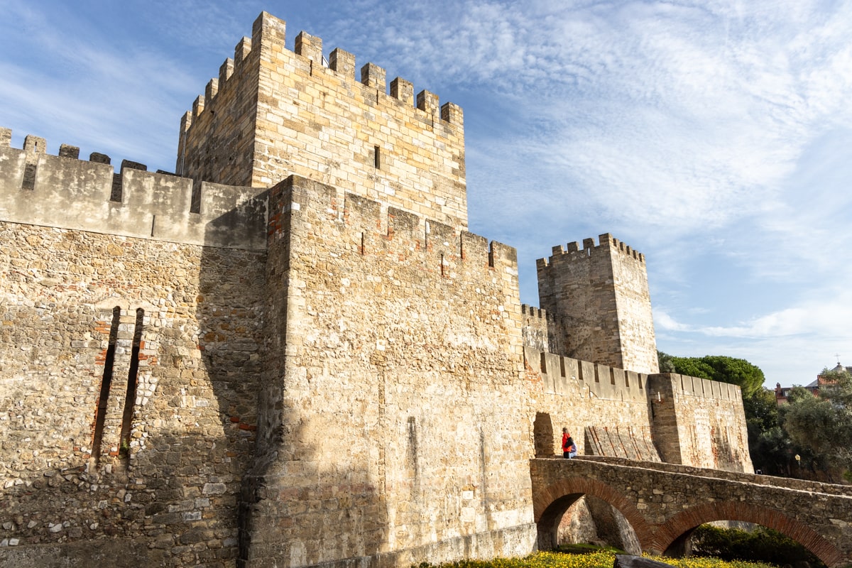 Vue sur le château et ses tours