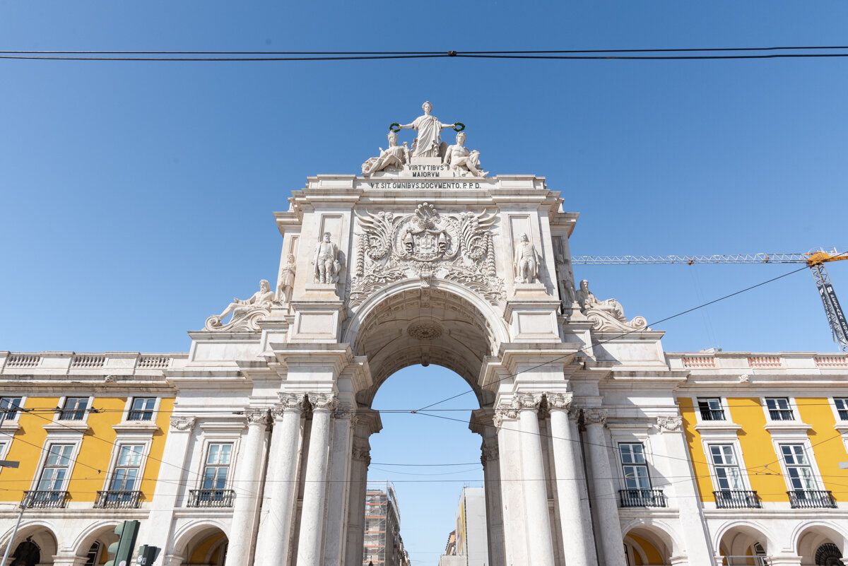 Arc de Triomphe sur la place du Commerce de Lisbonne
