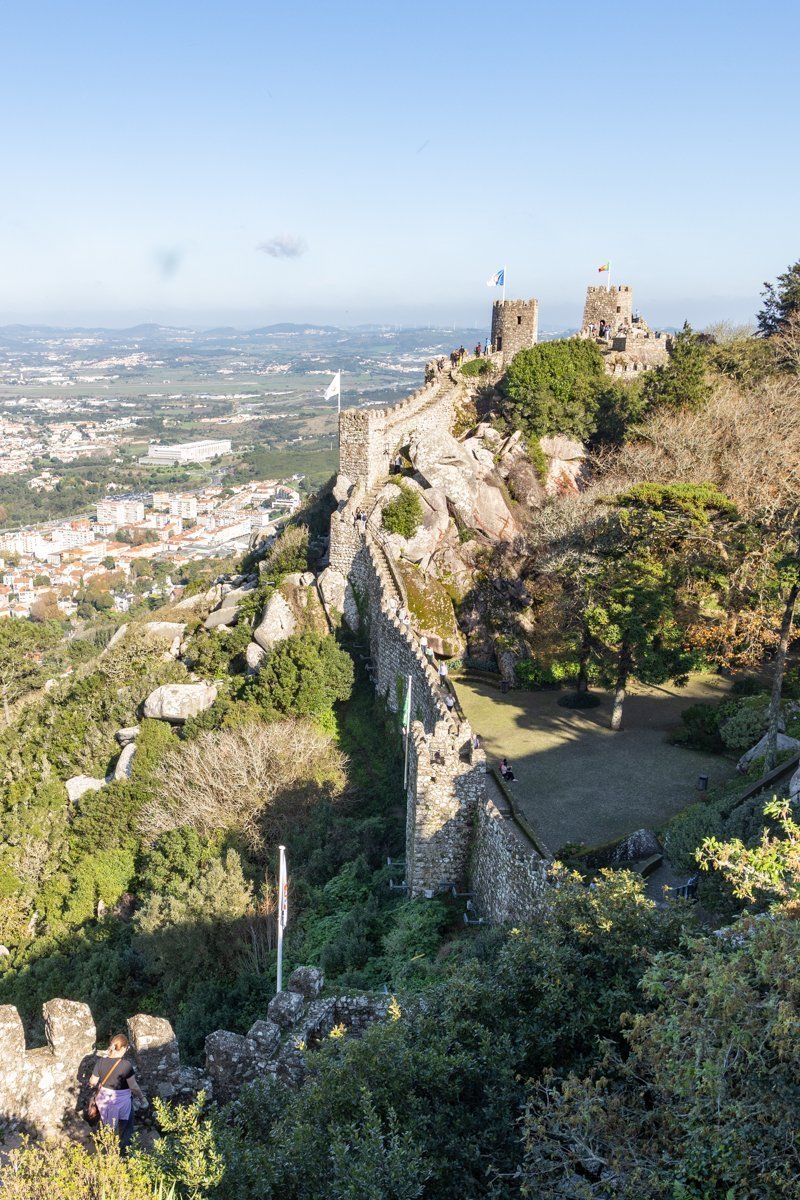 Sintra : vue sur les remparts du château