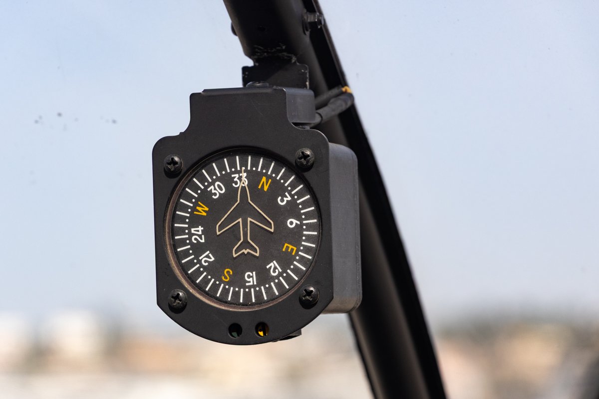 Boussole dans l'hélicoptère