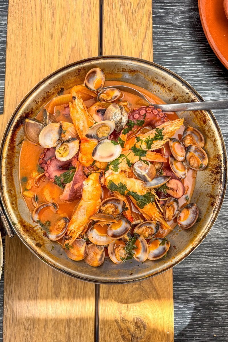 Cataplana de fruits de mer