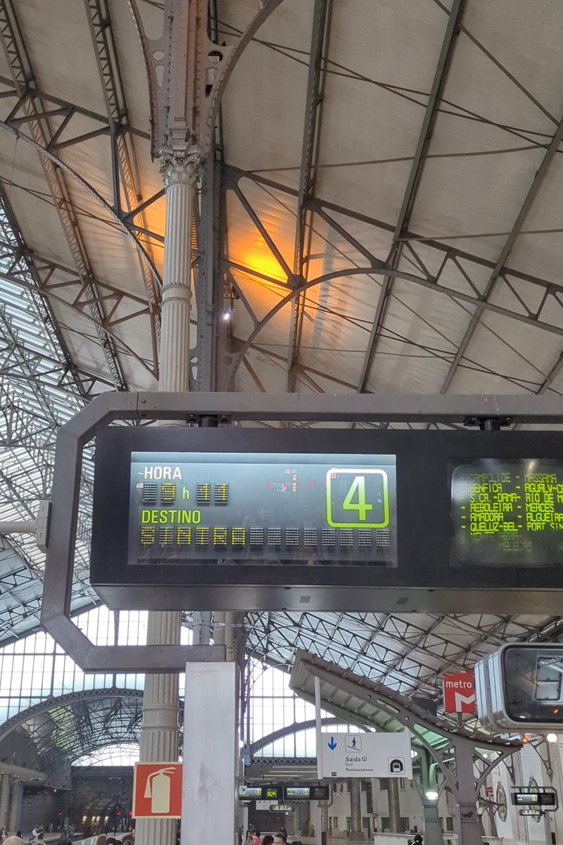 Tableau indicatif en gare
