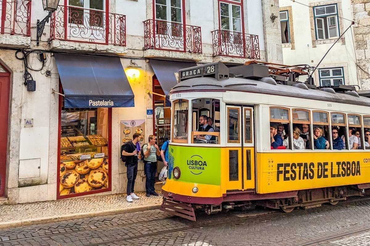 Tram 28