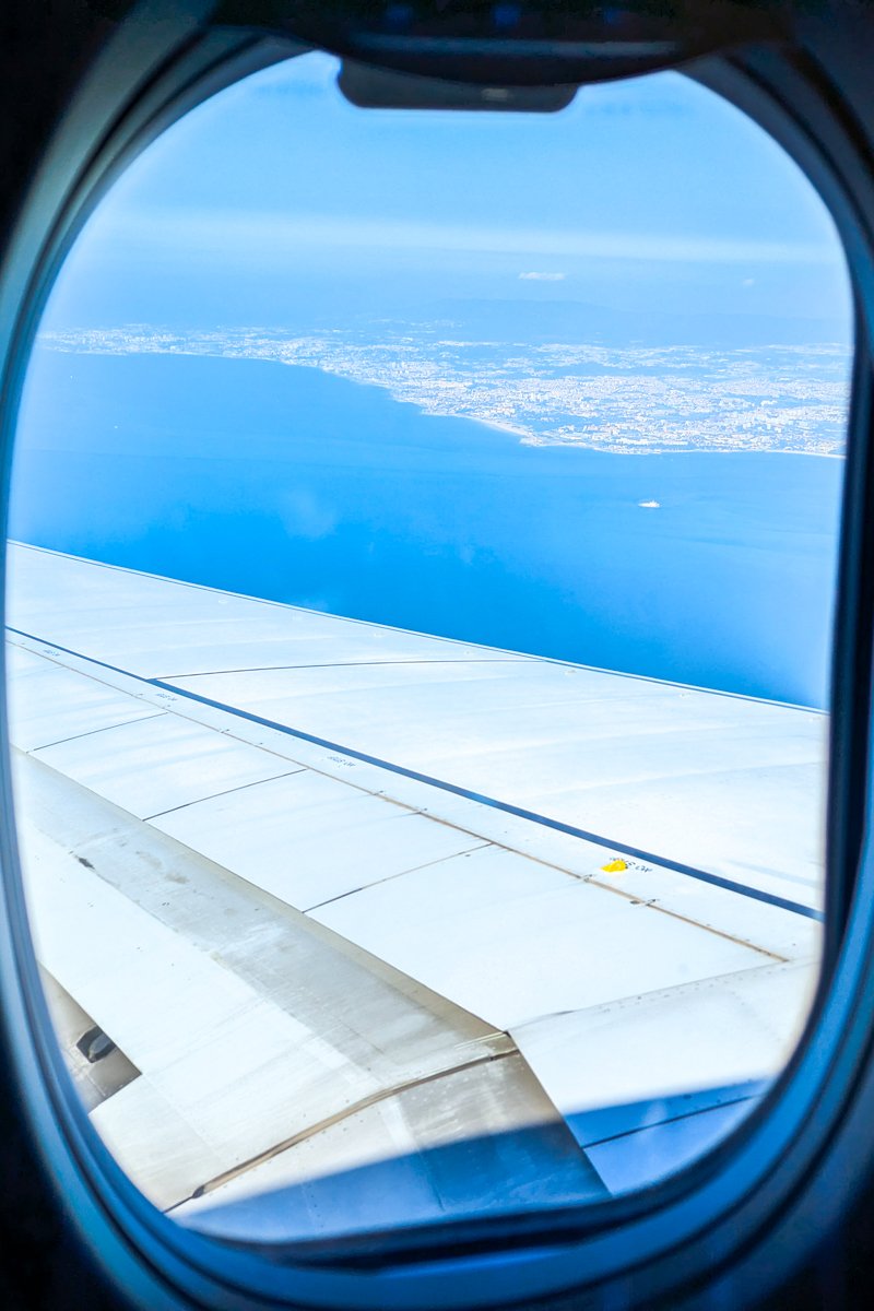 Vue depuis le hublot de l'avion